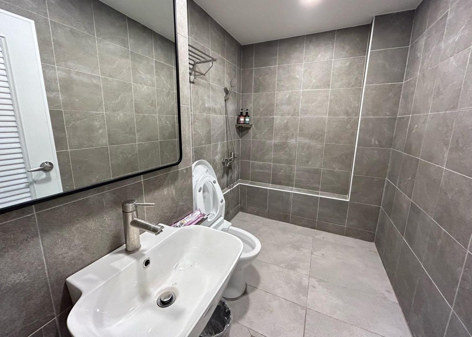 Yan Bin Hotel Ταϊνάν Εξωτερικό φωτογραφία